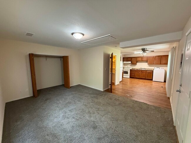 Building Photo - 3105 Blair Dr
