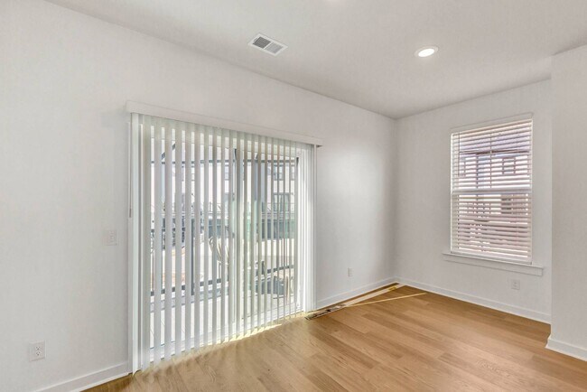 Building Photo - Brighton Square at Nexton