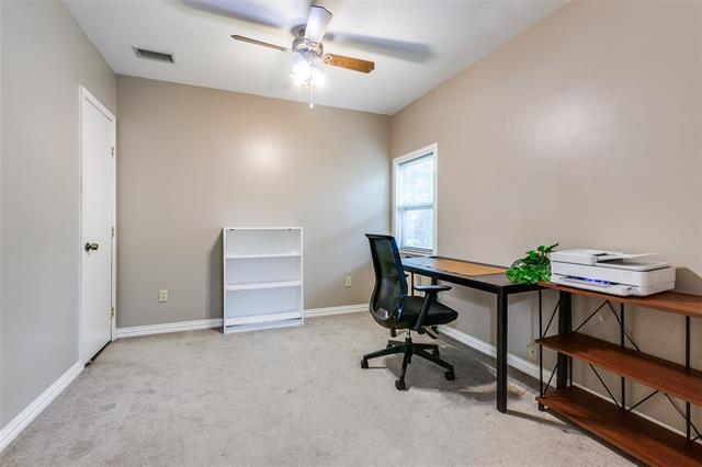 Building Photo - 2122 Sunrise Trail