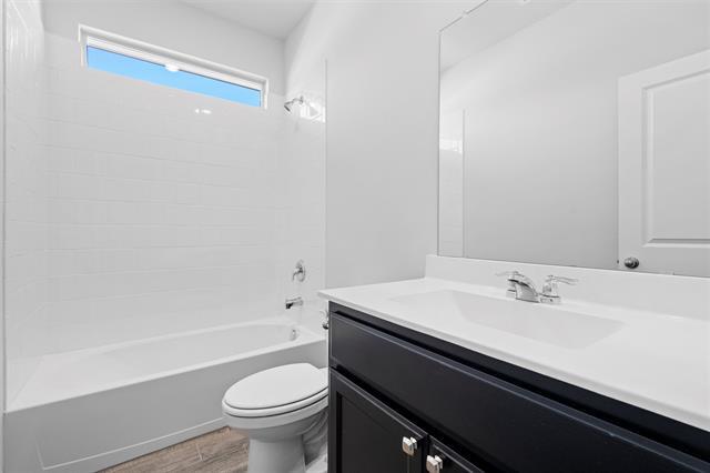 Building Photo - 9749 Fallston Dr