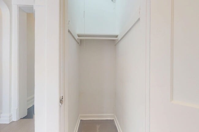Floorplan - 918 E. Hyde Park Boulevard