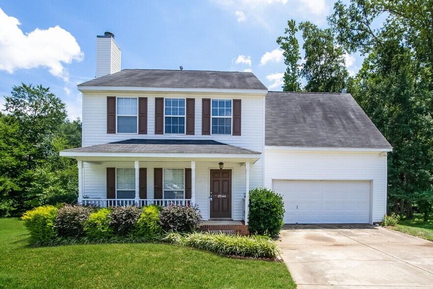 Primary Photo - 2944 Brooknell Ct NW