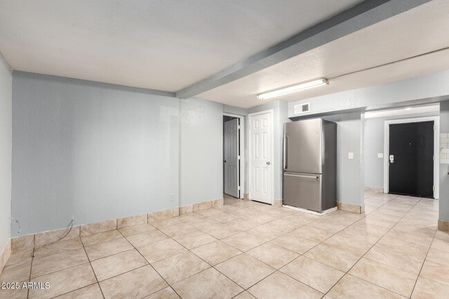 Building Photo - 1920 W Tonto St