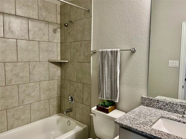 Building Photo - 31418 Horseshoe Meadow Bend Ln