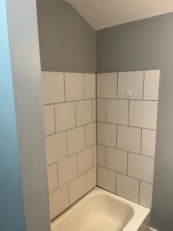 Building Photo - 128 Teece Ave