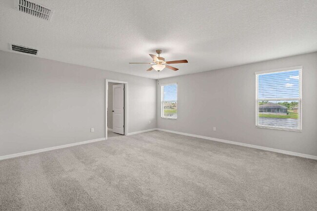 Building Photo - LIKE NEW Home for Rent in Creek Preserve!