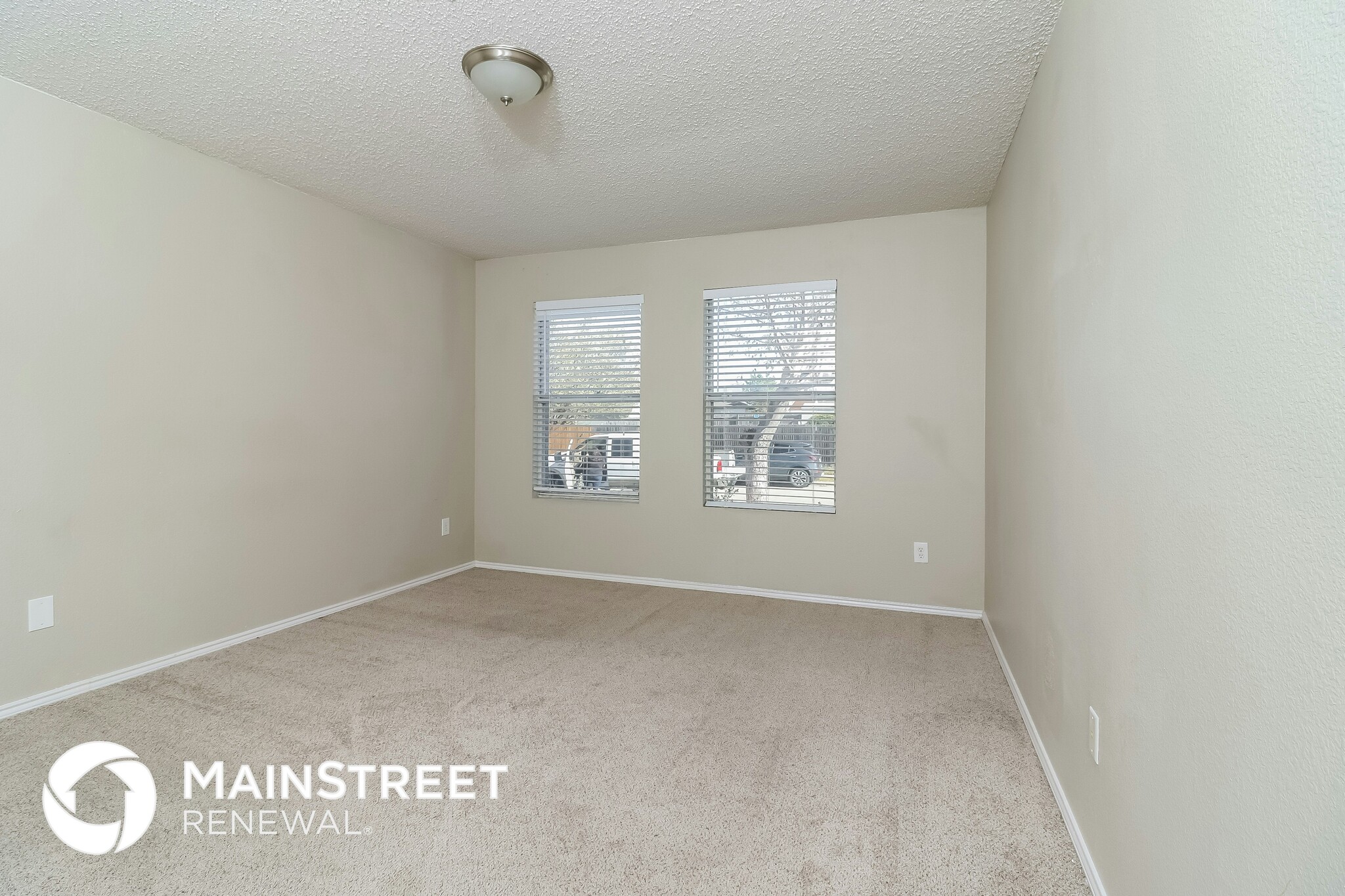 Building Photo - 12136 Worchester Dr