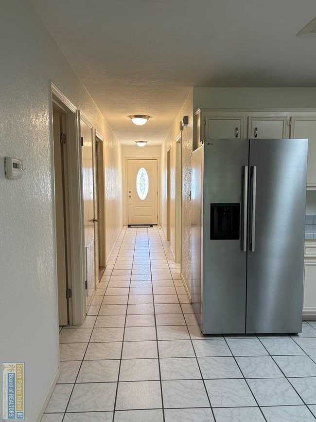 Building Photo - 114 E Constellation Dr