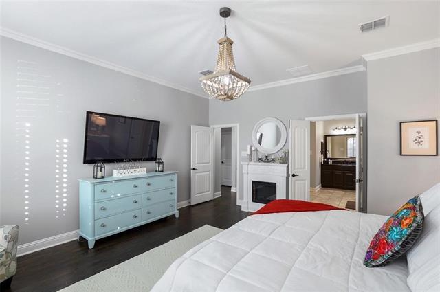 Building Photo - 2533 Windsor Castle Way