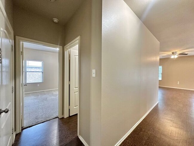 Building Photo - AVAILABLE NOW! Cozy 4 Bedroom2 Bath Home in West Tyler!