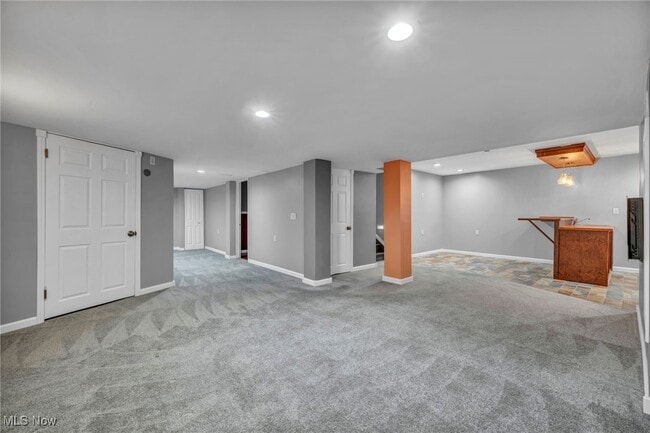 Building Photo - 10375 Kerwick Ct
