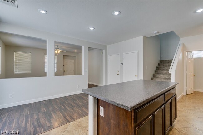 Building Photo - 6779 Winding Wood St