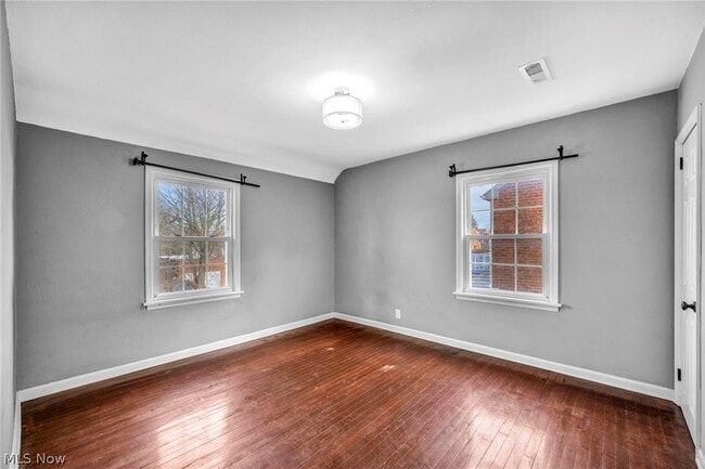 Building Photo - 16809 Scottsdale Blvd