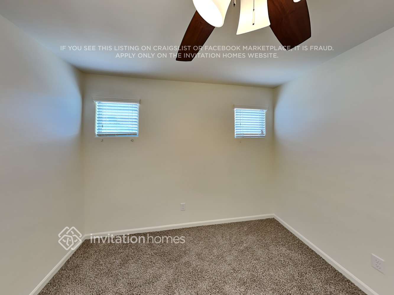 Building Photo - 1449 S Colt Dr