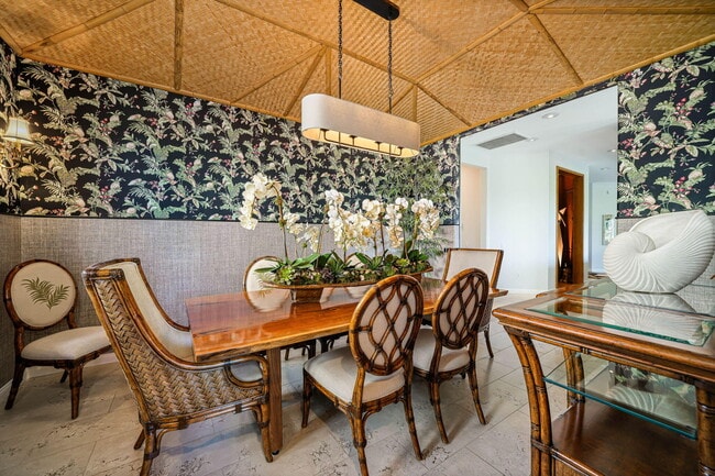 Building Photo - 81347 Camino Sevilla