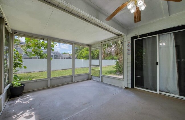 Building Photo - 2390 Bentley Dr