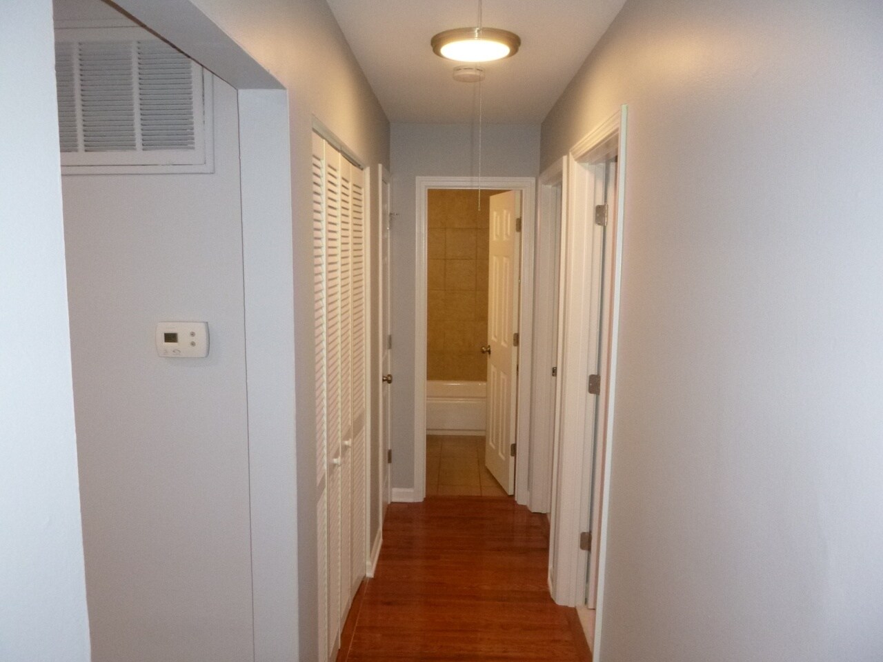 Building Photo - 305 Four Winds Way