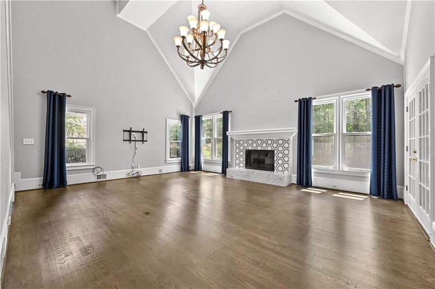 Building Photo - 860 Cramac Dr