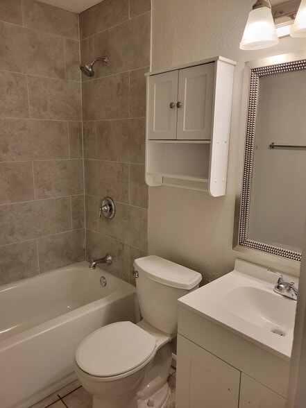 Building Photo - 20700 Bonanza