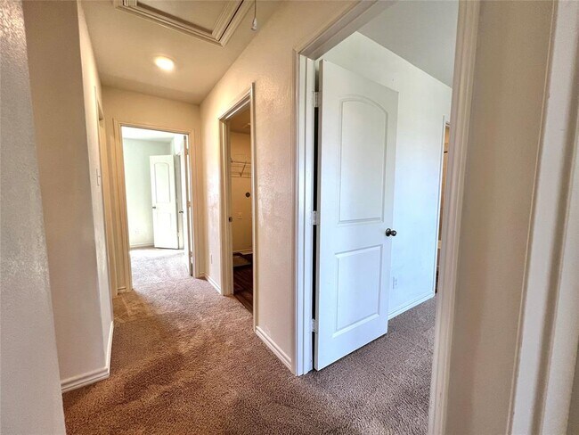 Building Photo - 113 Sunnymeade Ln