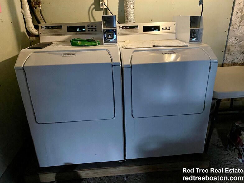 Building Photo - 18 Colberg Ave