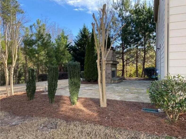 Building Photo - 1030 Delo Ln