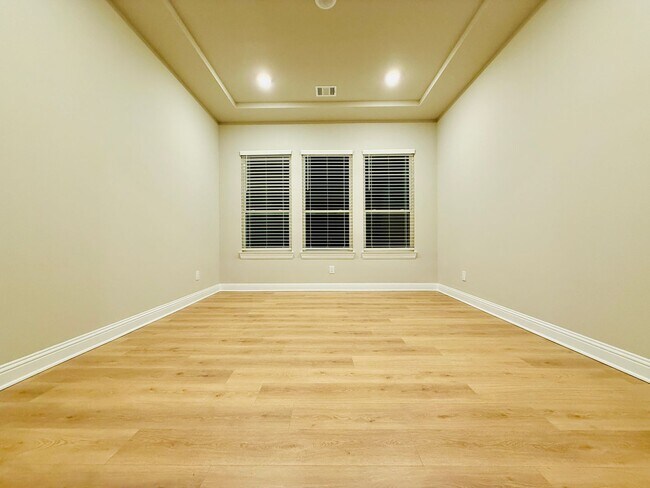 Building Photo - Comfort, Style & Community - All in This Gorgeous 2025 built 5BR Celina Home