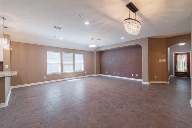 Building Photo - 18123 Almond Place Lane