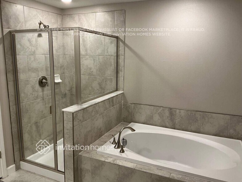 Building Photo - 2887 Gridiron Garden Isle