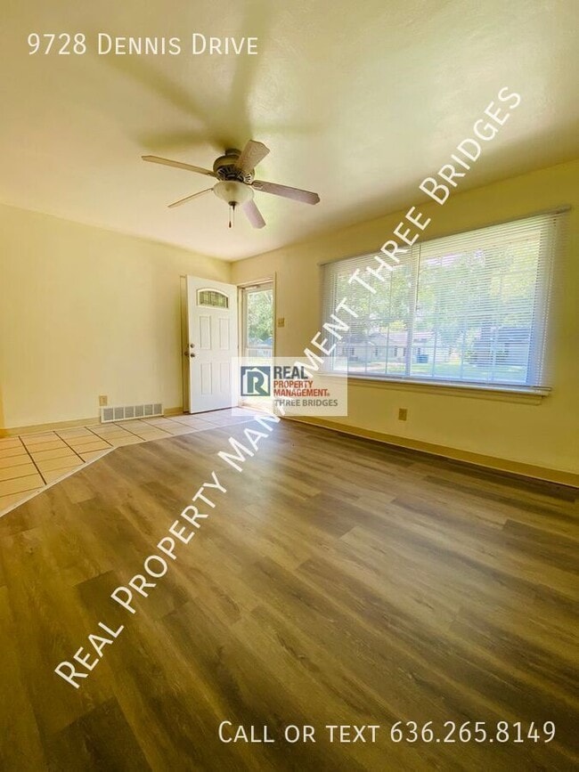 Building Photo - 9728 Dennis Dr
