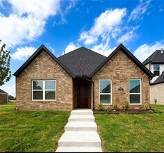 Building Photo - 3008 SW Lovely Ln