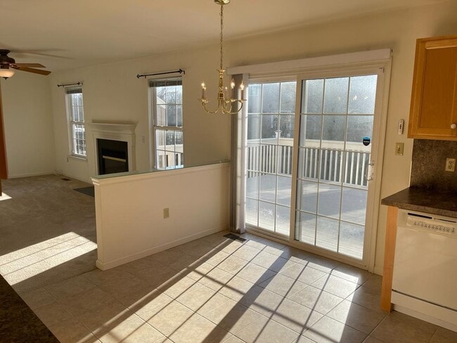 Building Photo - 1588 Kennington Ln