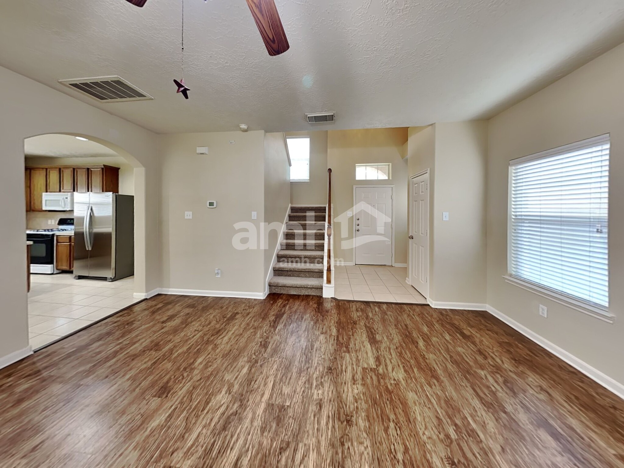 Building Photo - 2330 Colonial Springs Ln