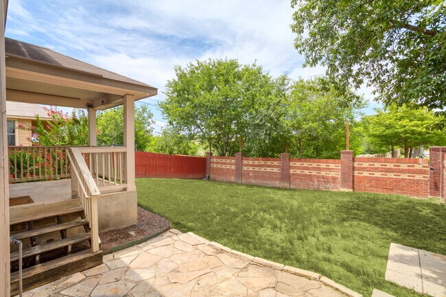 Building Photo - 9303 Ingleton