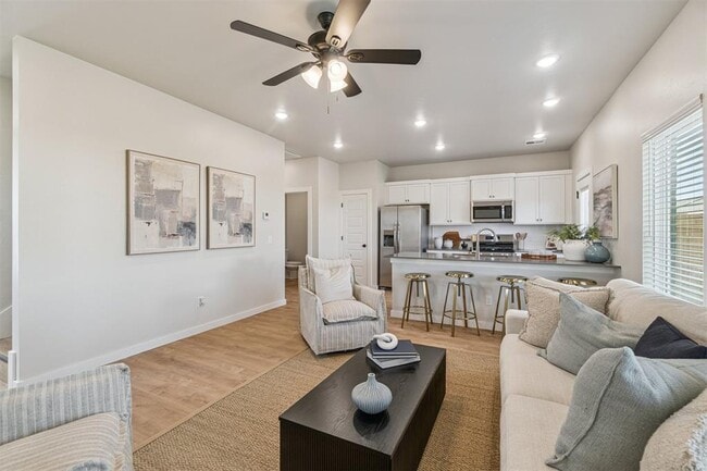 Building Photo - 19507 Molly Dr