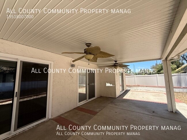 Building Photo - 42566 Escolacata Dr