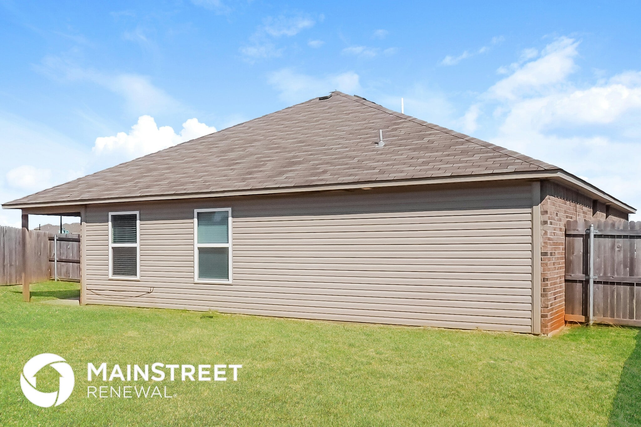 Building Photo - 13200 Beekman Dr
