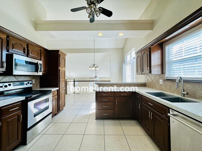 Building Photo - 14236 W 153rd St
