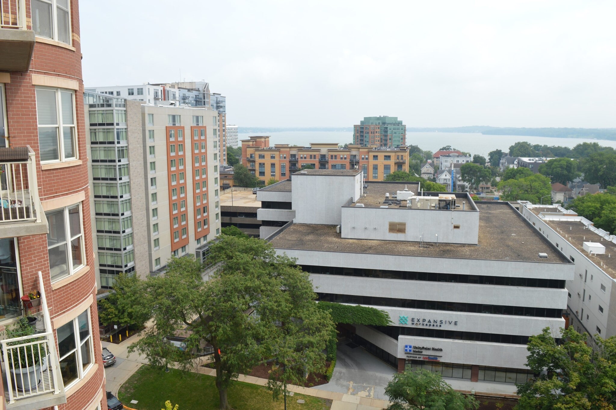 Building Photo - 360 W Washington Ave