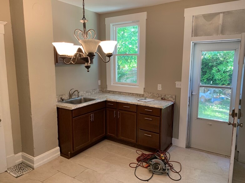 Kitchen - 4130 colerain ave