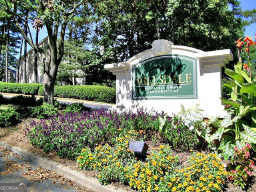 Building Photo - 38 Rumson Ct