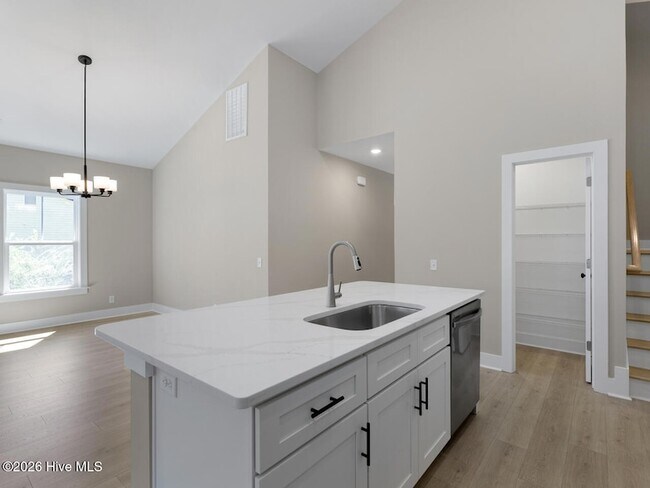 Building Photo - 1314 Carlyle Ln