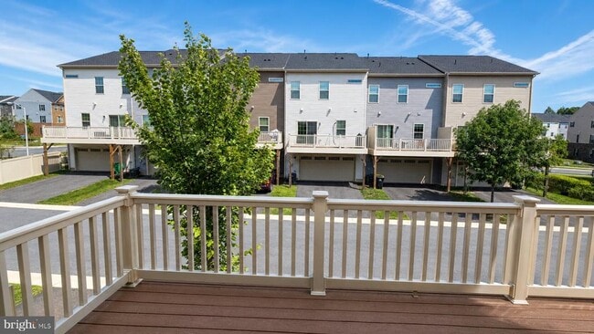 Building Photo - 9008 Armstrong Ln