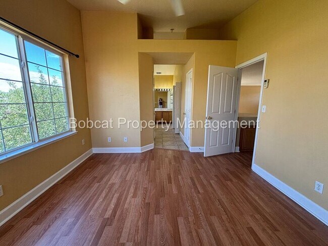 Building Photo - 1477 Ridge Point Dr