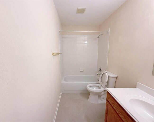 Building Photo - 5328 Tallowpine Terrace