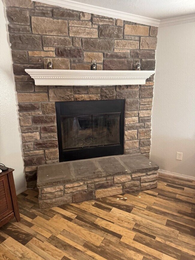 Building Photo - 14141 W Ruidoso Dr