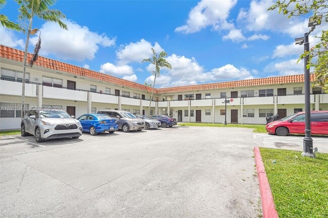 Building Photo - 400 NW 65th Ave