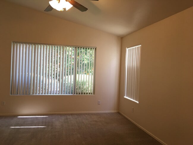 Building Photo - Chandler 3 Bedroom, 2 Bathroom - 1 Story B...