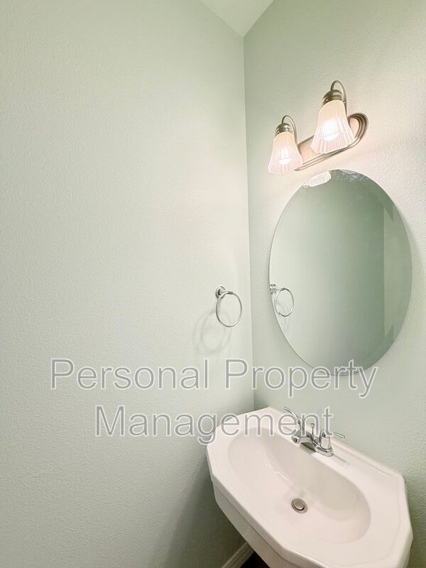 Building Photo - 4809 NW 129th St