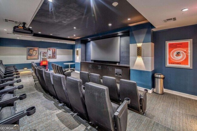 Building Photo - 3445 N Stratford Rd NE